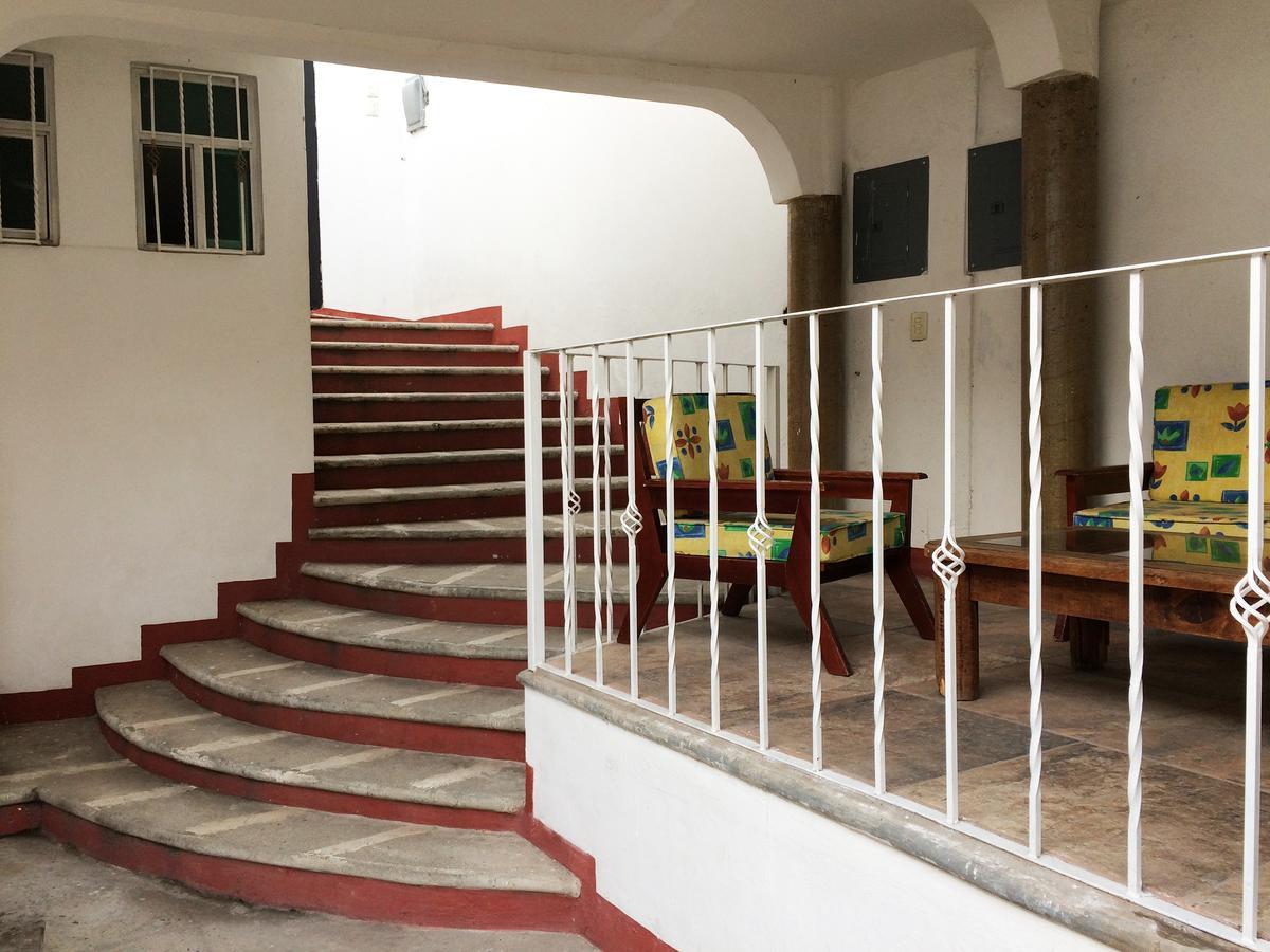 Отель Casa Nina Oaxaca Экстерьер фото