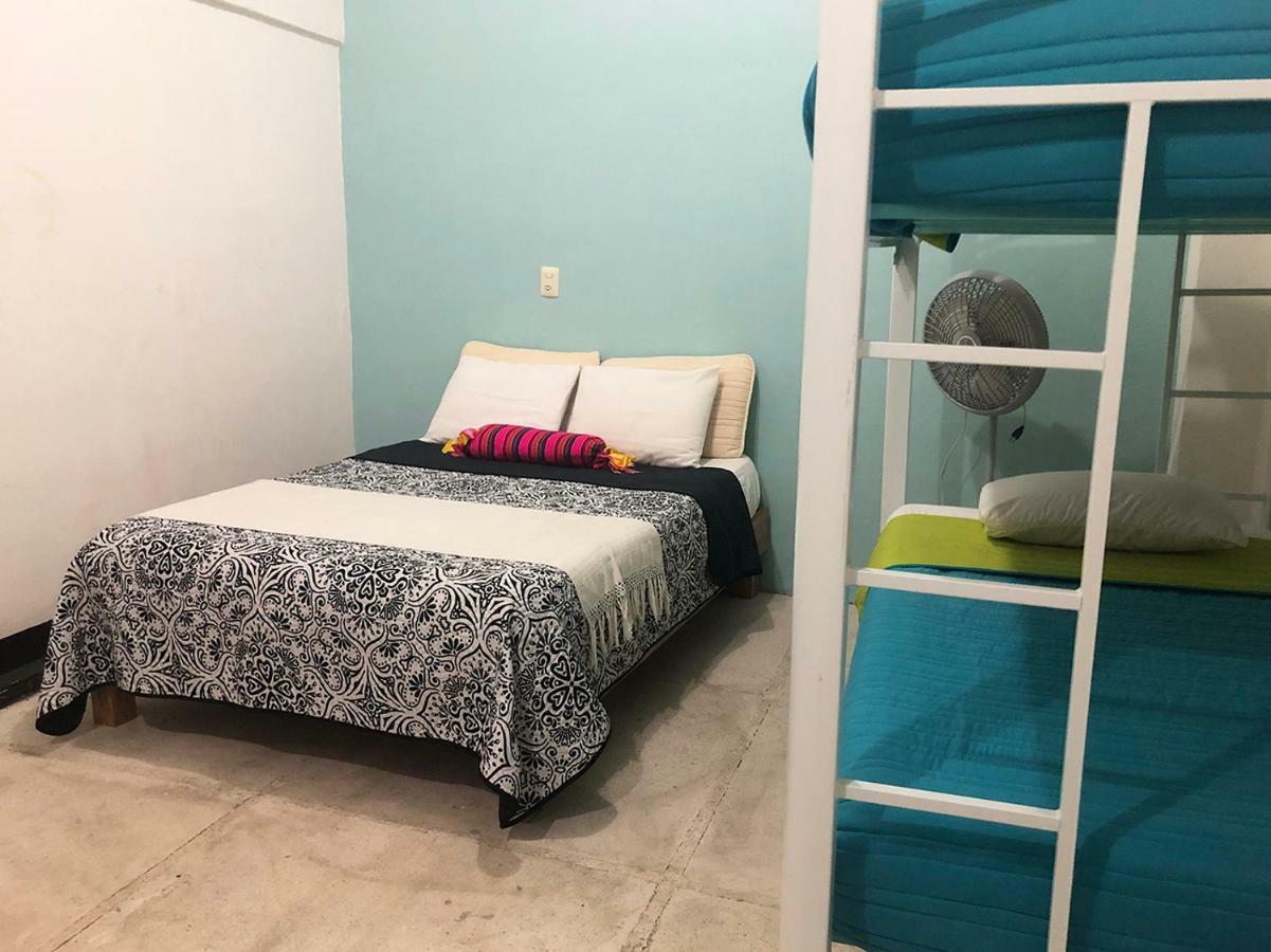 Отель Casa Nina Oaxaca Экстерьер фото