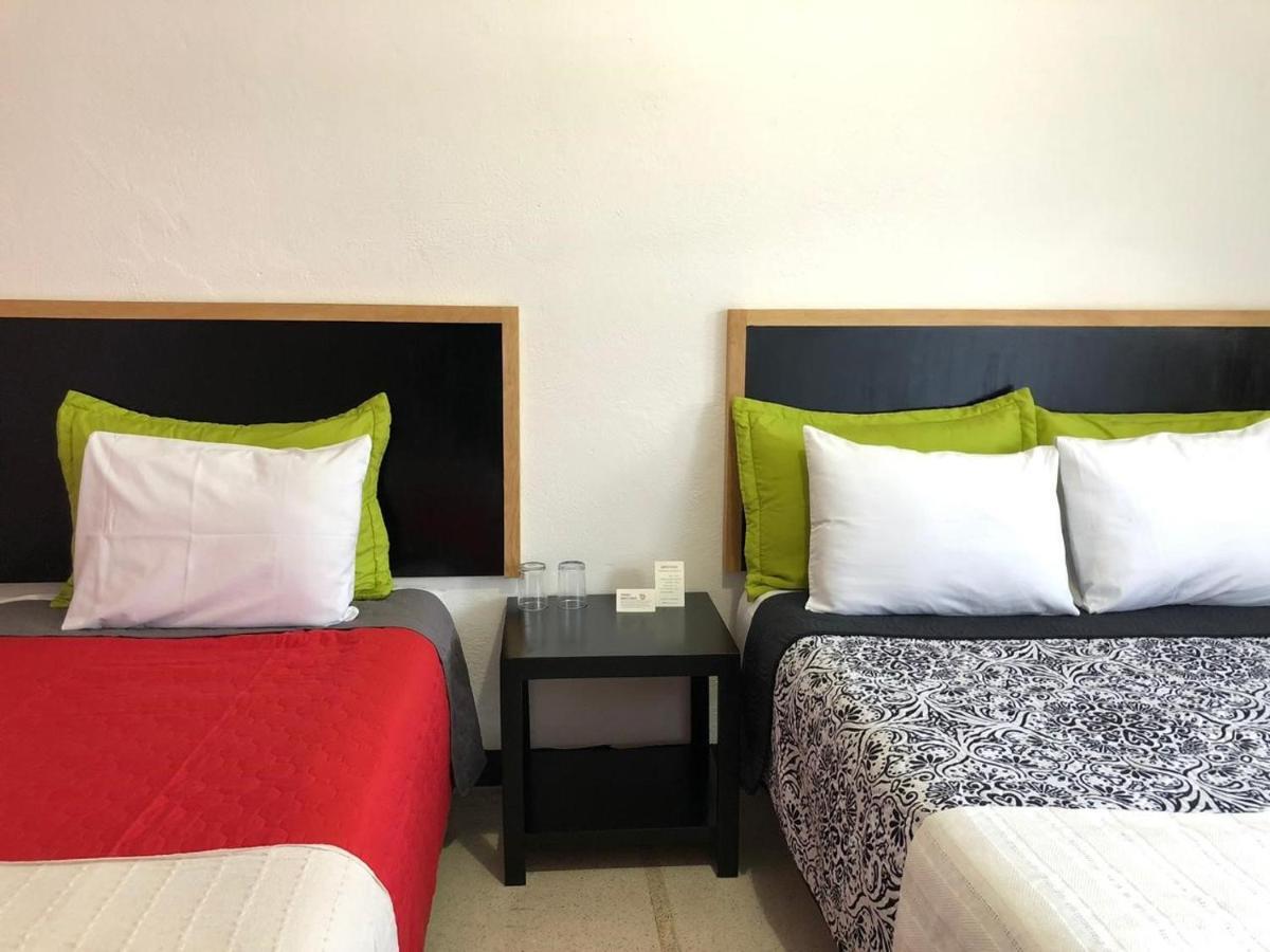 Отель Casa Nina Oaxaca Экстерьер фото