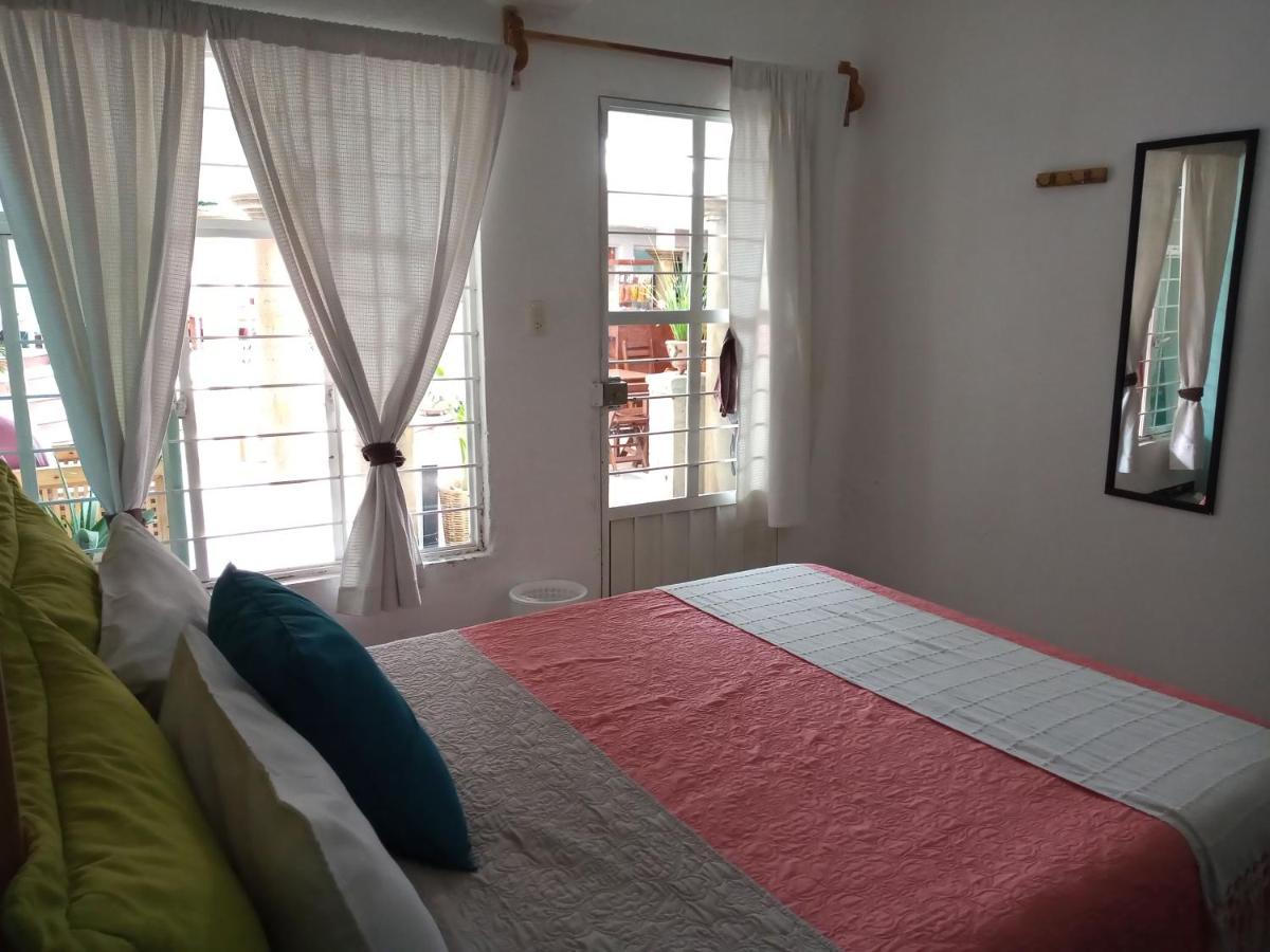 Отель Casa Nina Oaxaca Экстерьер фото