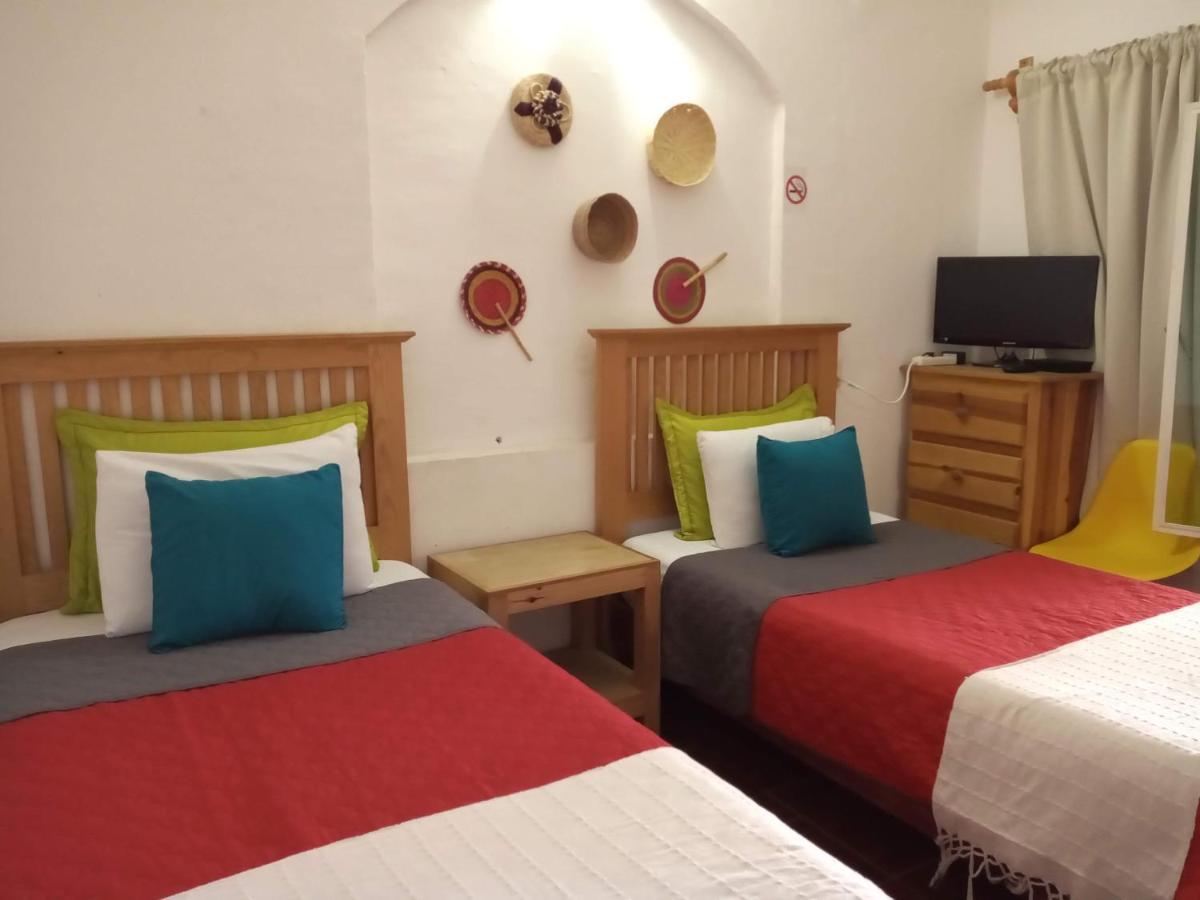 Отель Casa Nina Oaxaca Экстерьер фото